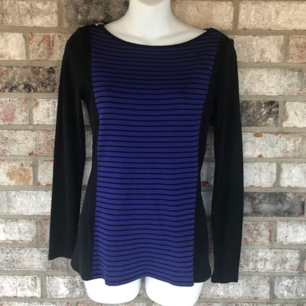 RALPH LAUREN PULL OVER TOP WITH ZIPPER SHOULDER